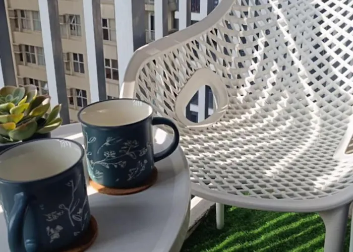 Cozy Space At Red Makati *