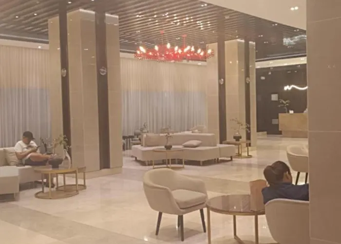 Bed & Breakfast Cozy Space At Red Makati Manila